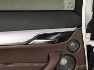 2020sDrive25i M\(yn)(dng)b g