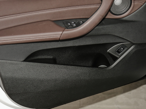 2020sDrive25i M\(yn)(dng)b ǰT(mn)(ch)g