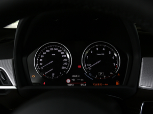 2020款sDrive25i 尊享型M运动套装 仪表