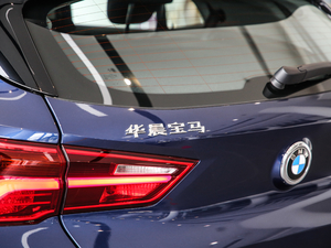 2020sDrive20i MԽҰb ^