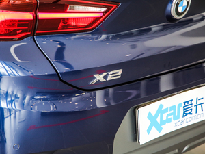 2020sDrive20i MԽҰb ^