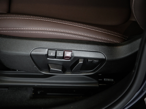 2020sDrive20i MԽҰb {{