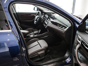 2020sDrive20i MԽҰb п؅^