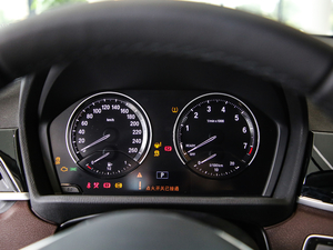 2020款sDrive20i M越野套装 仪表