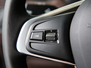 2020sDrive20i MԽҰb п؅^