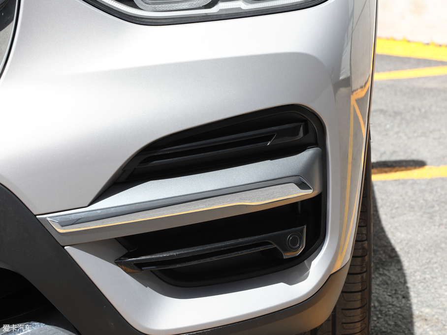 2019RX3 xDrive25i Ab