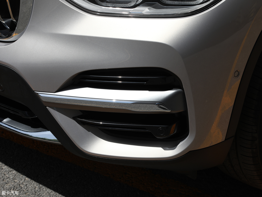 2019RX3 xDrive25i Ab