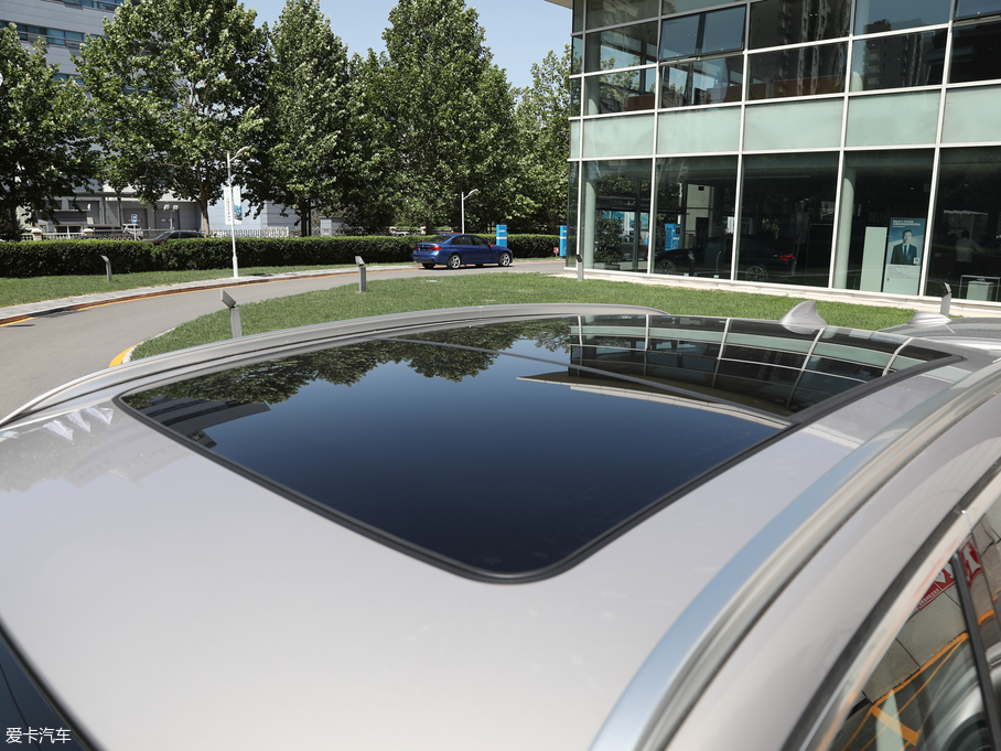 2019RX3 xDrive25i Ab