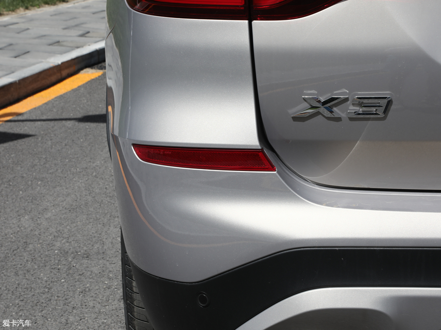 2019RX3 xDrive25i Ab