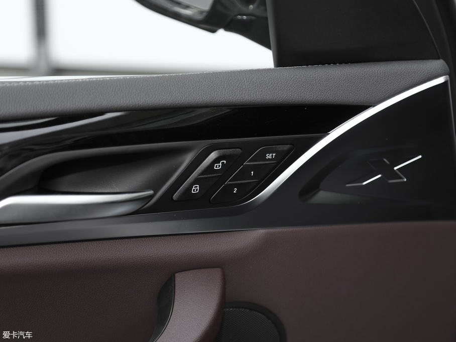 2019RX3 xDrive25i Ab