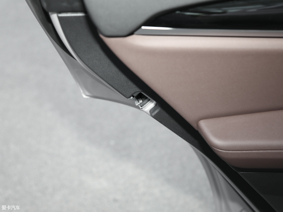 2019RX3 xDrive25i Ab