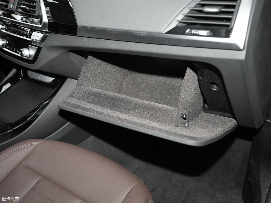 2019RX3 xDrive25i Ab