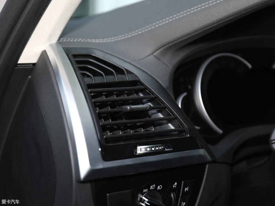 2019RX3 xDrive25i Ab