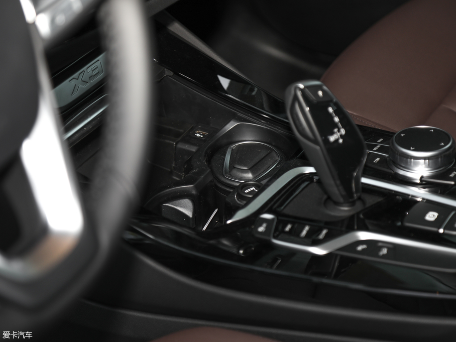 2019RX3 xDrive25i Ab