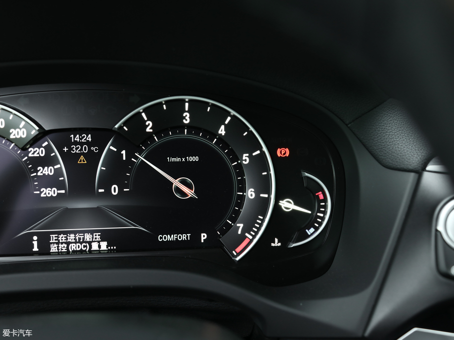 2019RX3 xDrive25i Ab