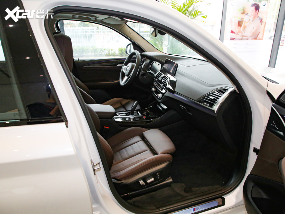 2019RX3 xDrive30i I M\b