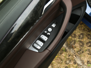 2019xDrive28i M\b {܇ƅ^	