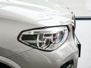 2019xDrive30i I M\b ^