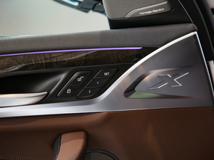 2019xDrive30i I M\b g