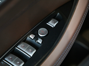 2019xDrive30i I M\b g