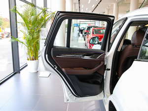 2019xDrive30i I M\b ܇T