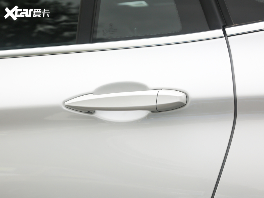 2020RX1 sDrive 20Li 