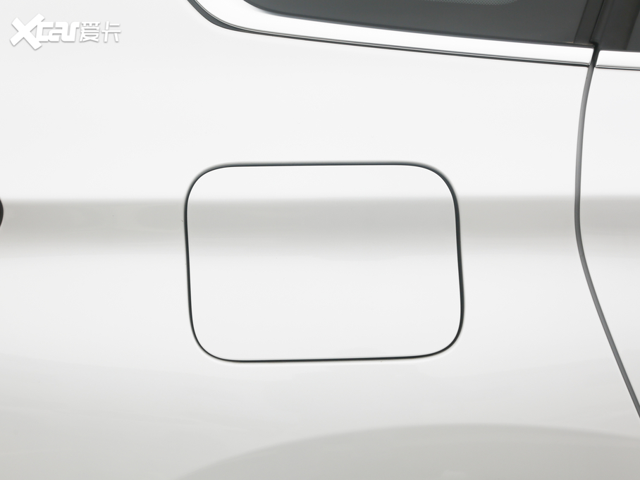 2020RX1 sDrive 20Li 