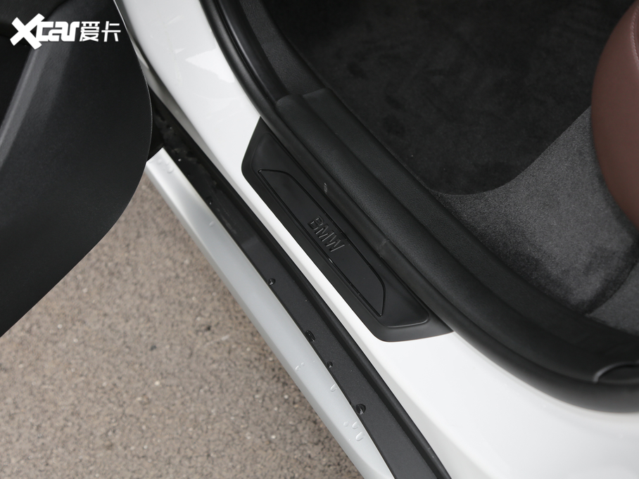 2020RX1 sDrive 20Li 