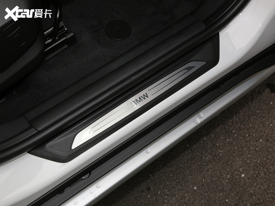 2020RX1 sDrive 20Li 