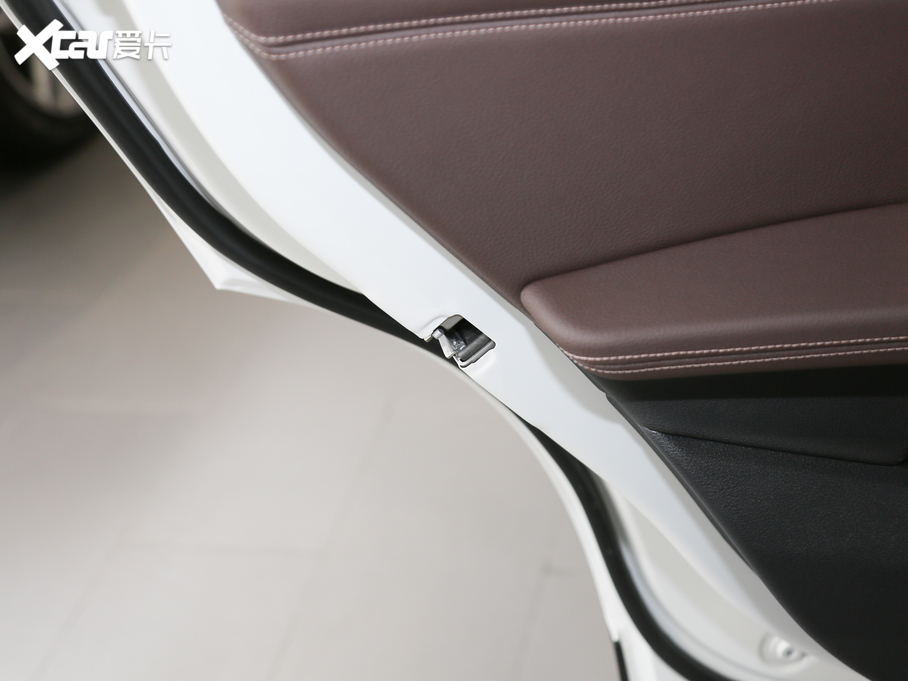 2020RX1 sDrive 25Li I