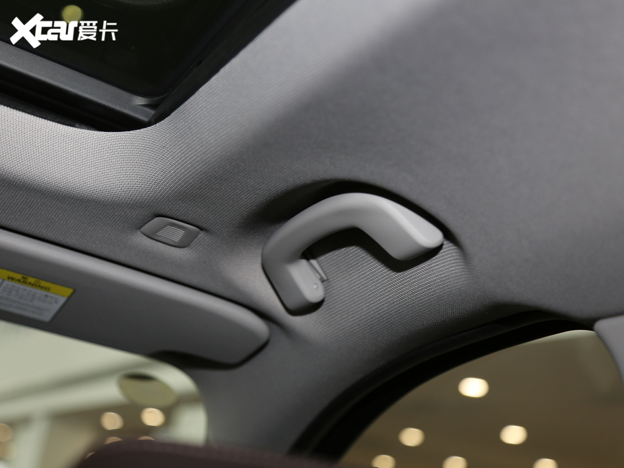 2020RX1 sDrive 25Li I(lng)