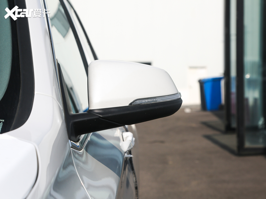 2020RX1 sDrive 20Li r