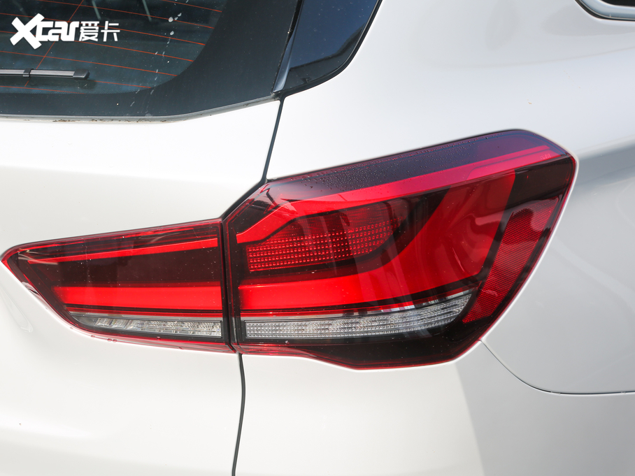 2020RX1 sDrive 20Li r