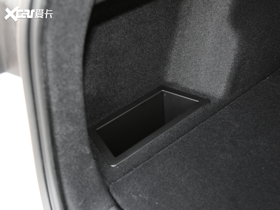 2020RX1 sDrive 20Li r