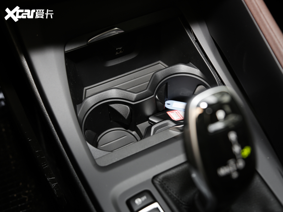 2020RX1 sDrive 20Li r