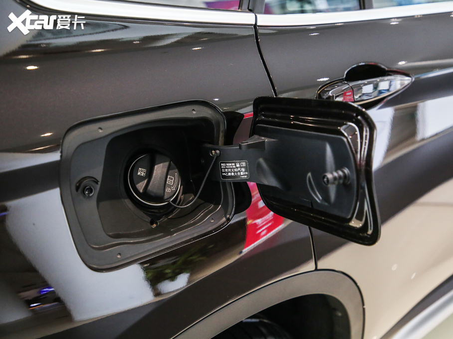 2020RX1 sDrive 20Li 