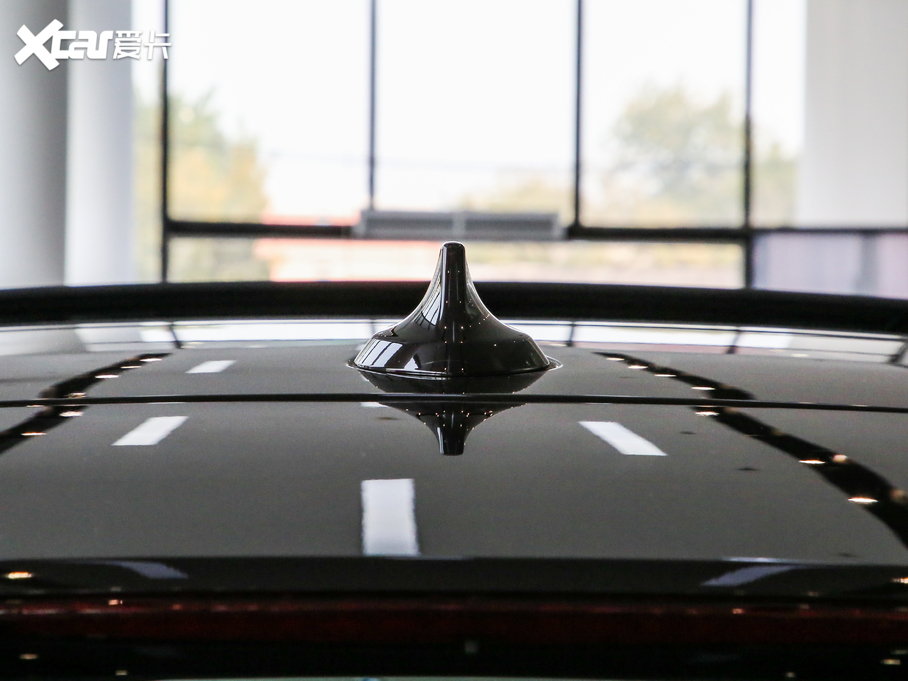 2020RX1 sDrive 20Li 