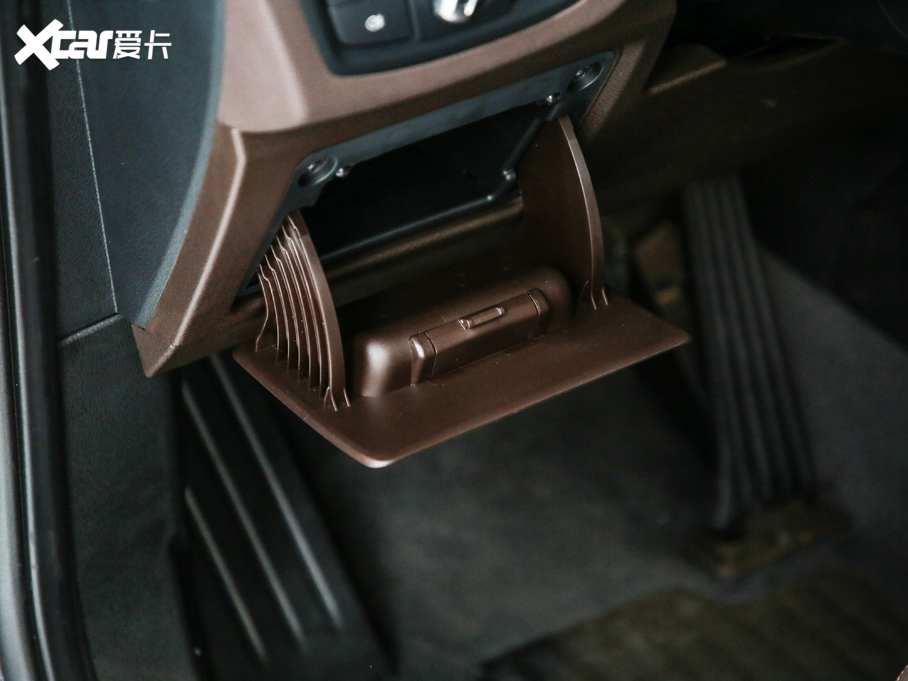 2020RX1 sDrive 20Li 