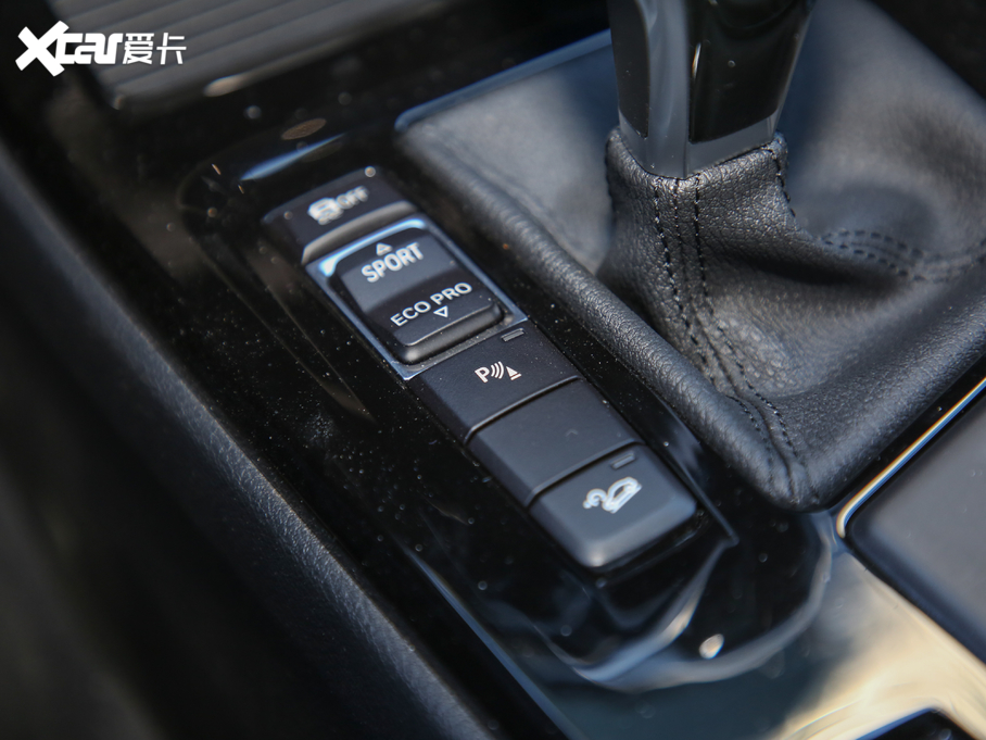 2020RX1 xDrive 25Li 