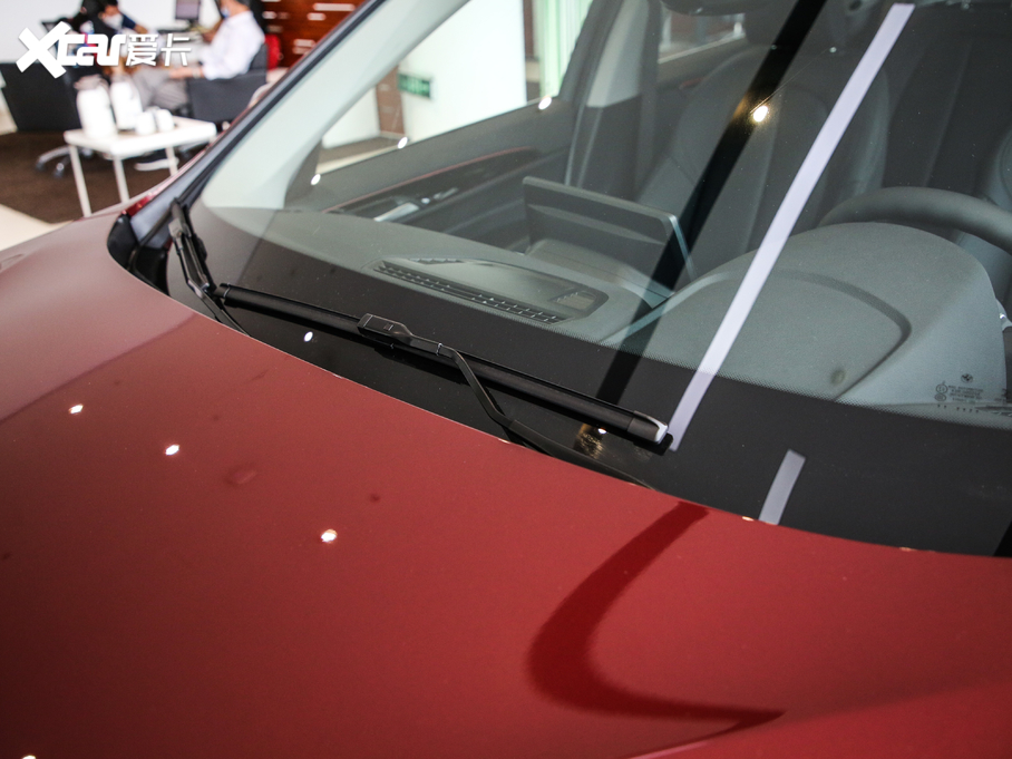 2020RX1 sDrive 20Li 