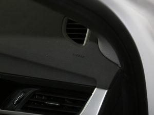 2020sDrive 25Li I(lng) g