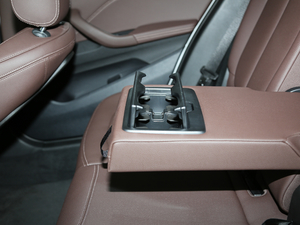 2020sDrive 25Li I(lng) g