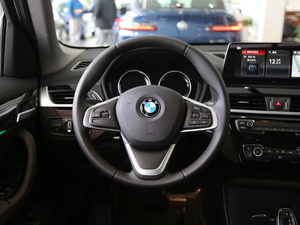 2020sDrive 25Li I(lng) P