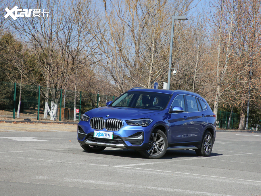 2020RX1Դ xDrive30Le 