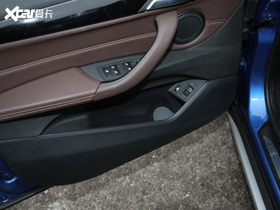 2020RX1Դ xDrive30Le 