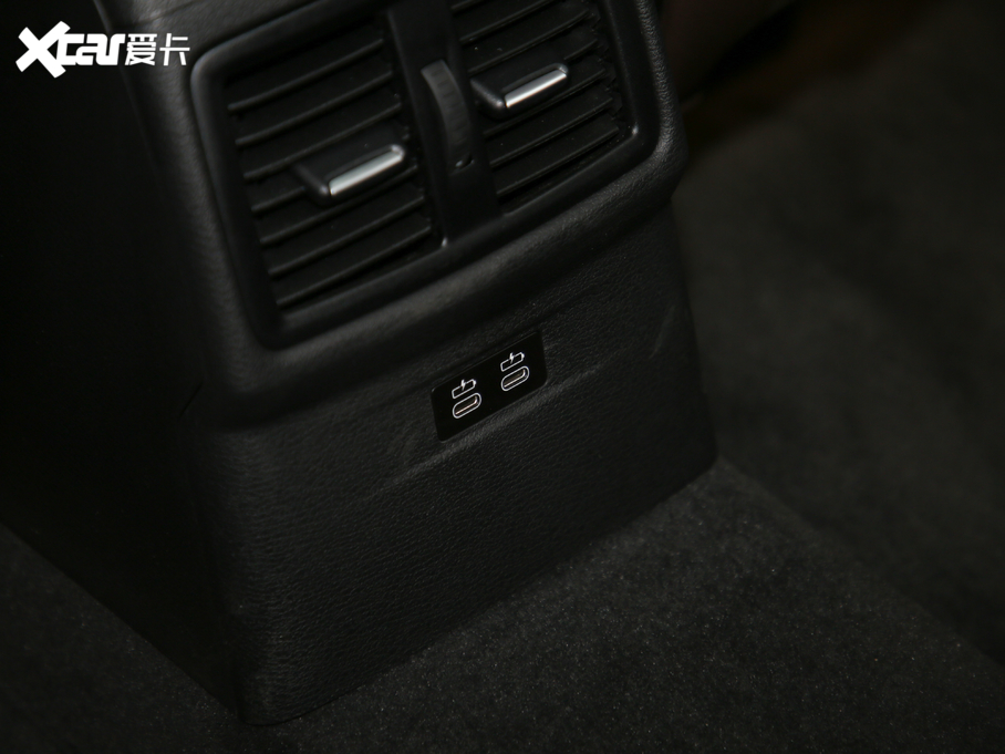 2020RX1Դ xDrive30Le 