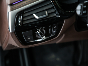 2020530Le  Ab п؅^(q)