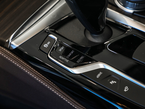 2020530Le  h п؅^(q)