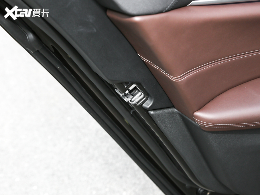 2020R5ϵ 530Li I Ab