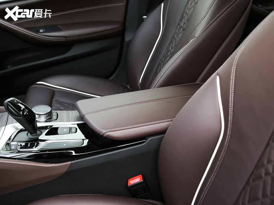 2020R5ϵ 530Li I Ab